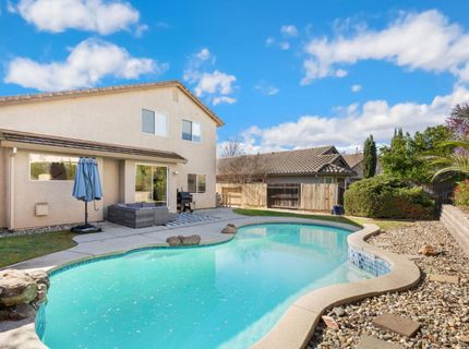 1384 Walden Dr, Folsom, CA 95630 Photo