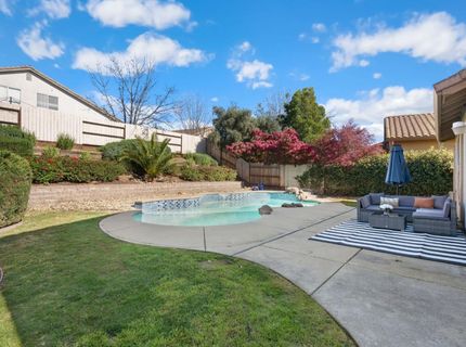 1384 Walden Dr, Folsom, CA 95630 Photo