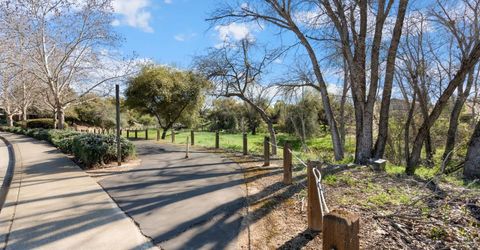 1384 Walden Dr, Folsom, CA 95630 Photo