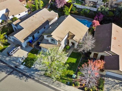 1384 Walden Dr, Folsom, CA 95630 Photo