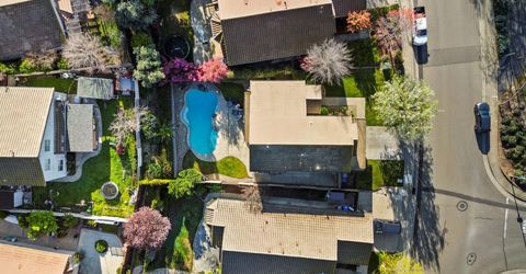 1384 Walden Dr, Folsom, CA 95630 Photo