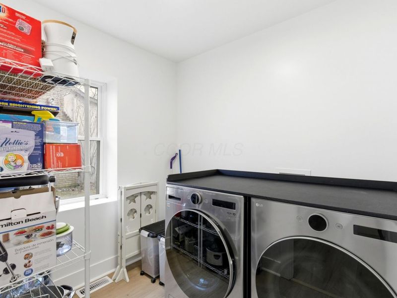 215 Mainsail Drive, Westerville, OH 43081 Photo 18