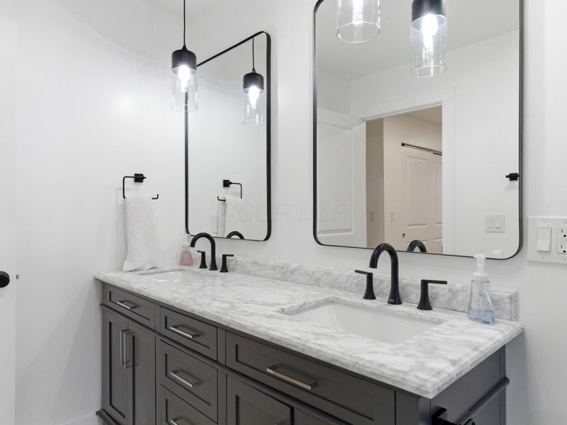 215 Mainsail Drive, Westerville, OH 43081 Photo 27