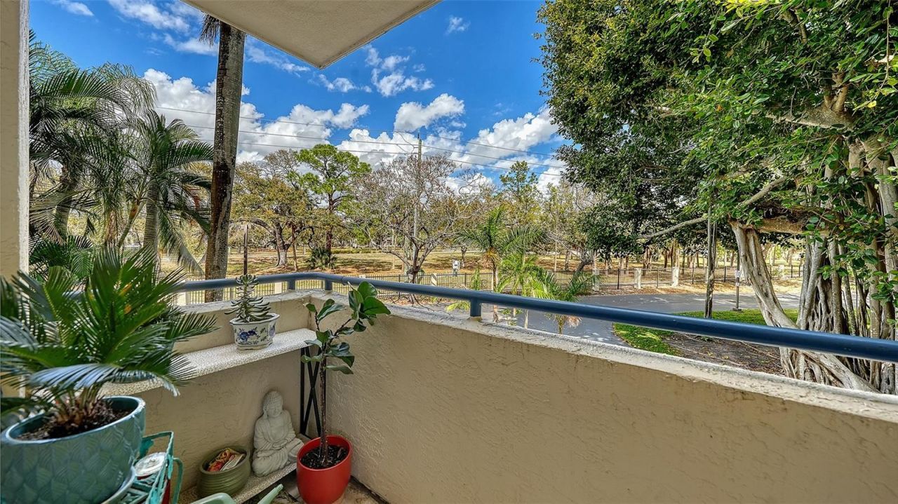 825 S Osprey Avenue, Unit 108, Sarasota, FL 34236 Photo