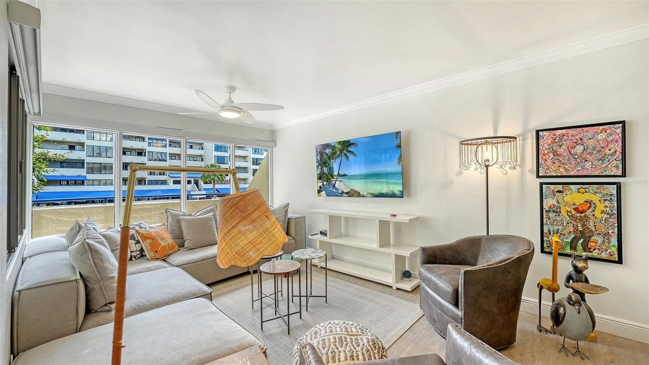 825 S Osprey Avenue, Unit 108, Sarasota, FL 34236 Photo