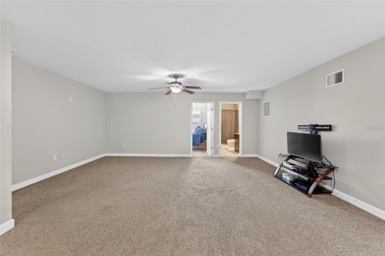 627 Limona Woods Drive , Brandon, FL 33510 Photo