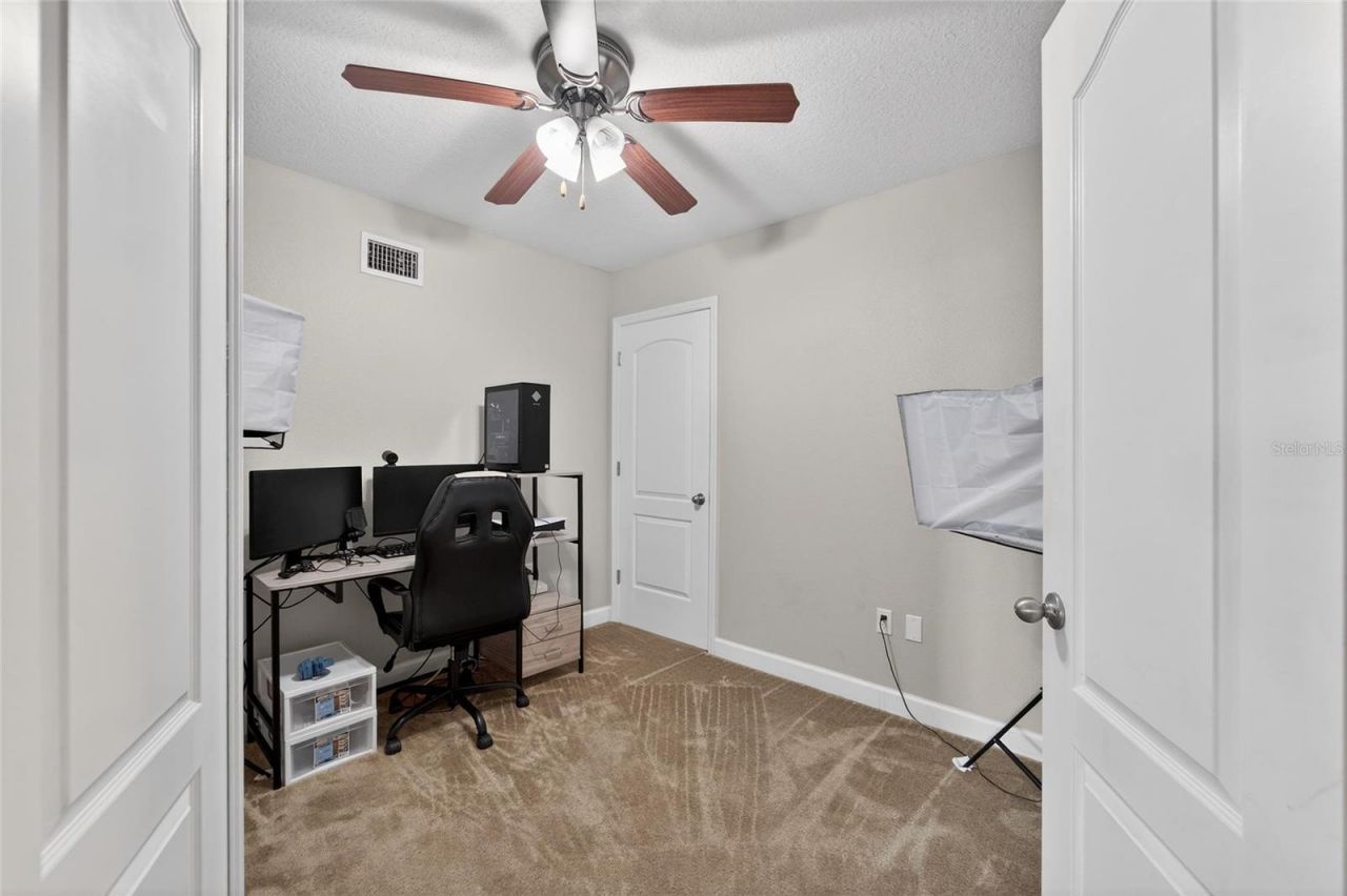 627 Limona Woods Drive, Brandon, FL 33510 Photo