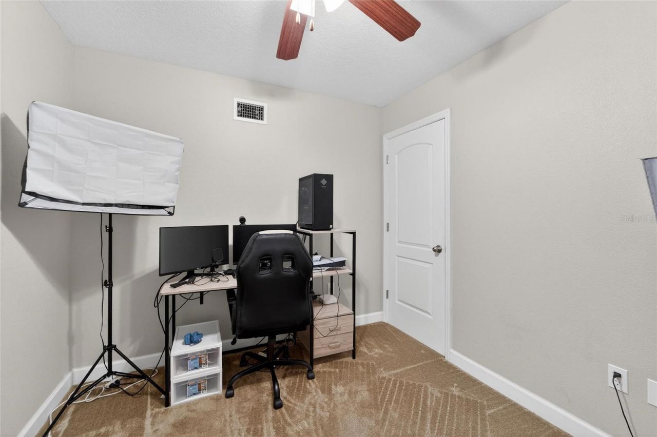 627 Limona Woods Drive , Brandon, FL 33510 Photo