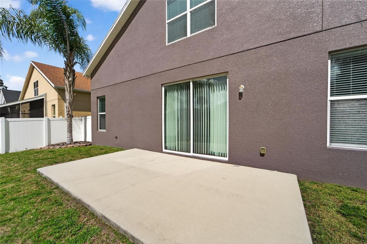 627 Limona Woods Drive, Brandon, FL 33510 Photo