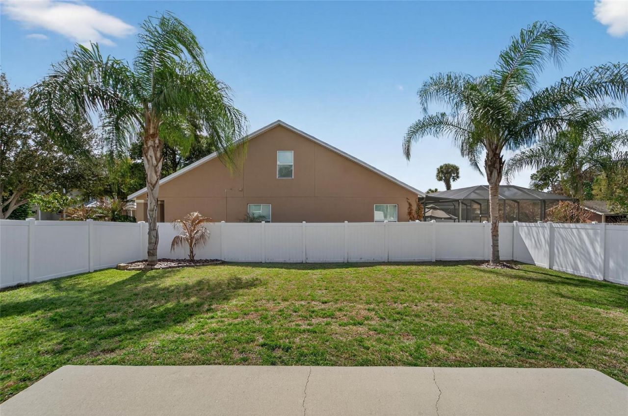 627 Limona Woods Drive , Brandon, FL 33510 Photo