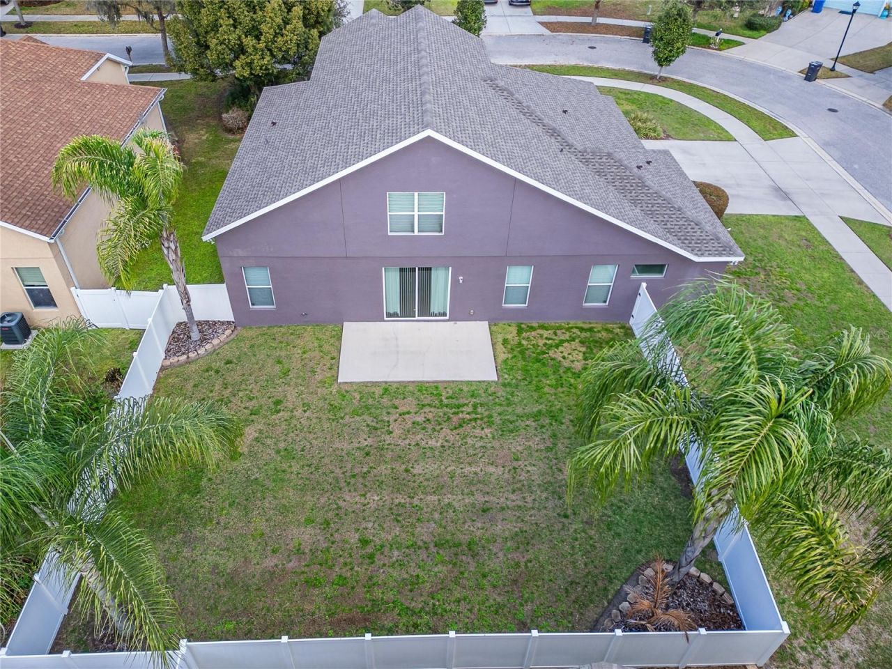 627 Limona Woods Drive , Brandon, FL 33510 Photo