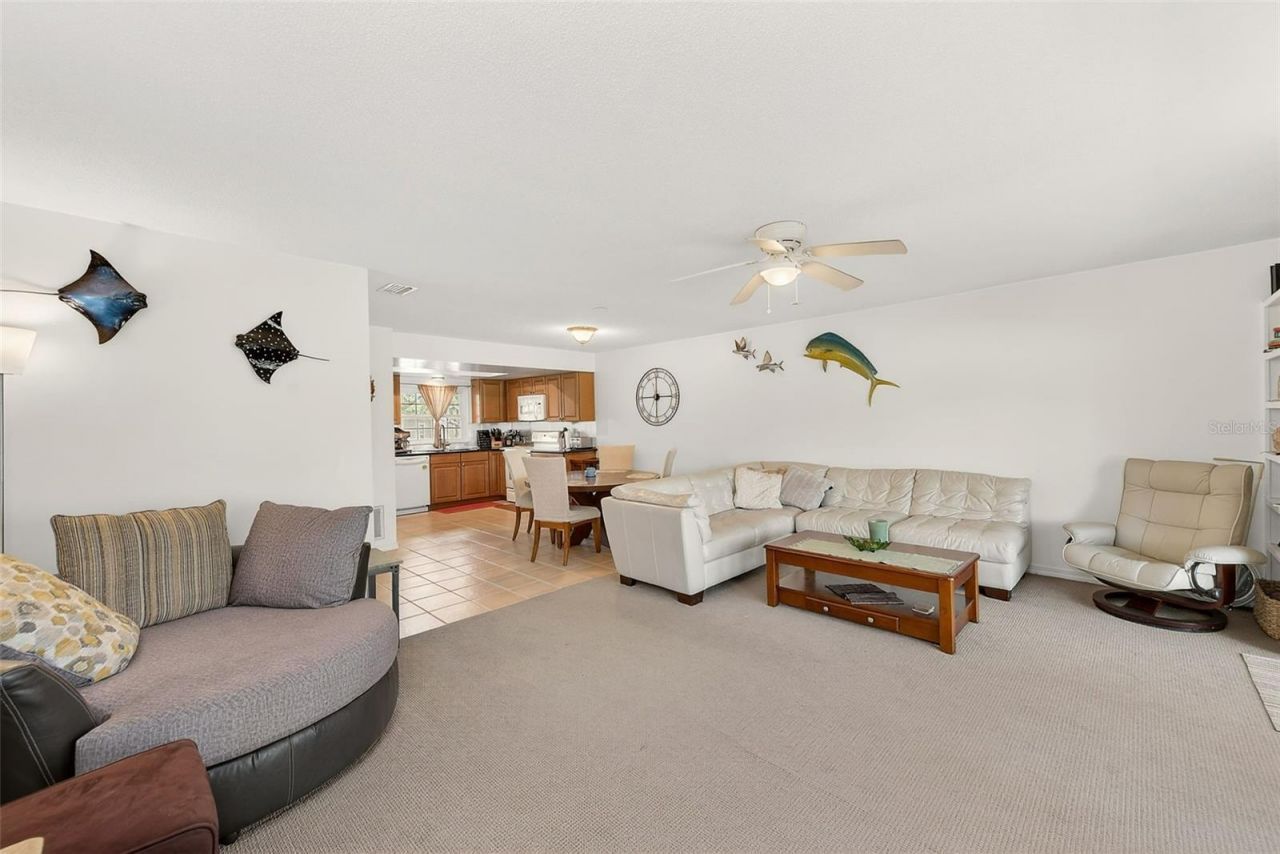 38 Country Club Drive, Unit 38, Largo, FL 33771 Photo