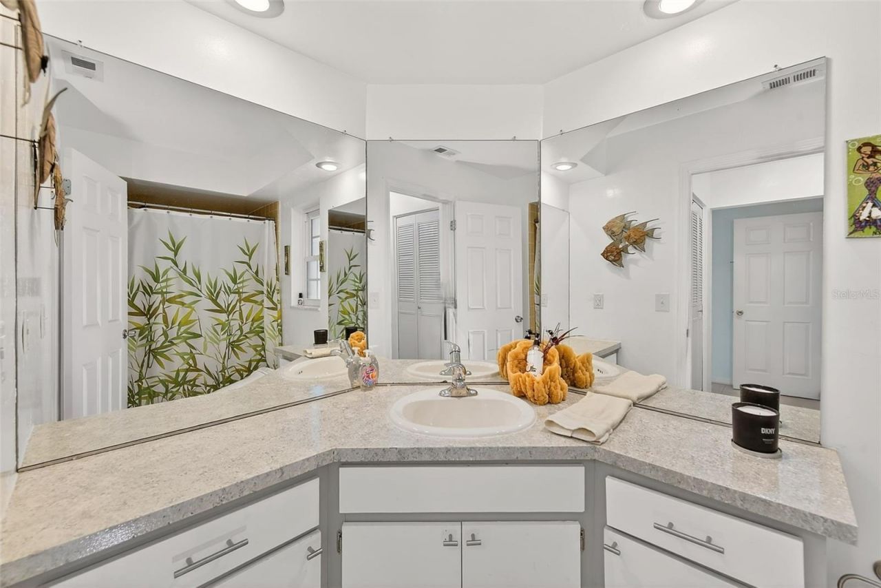38 Country Club Drive, Unit 38, Largo, FL 33771 Photo