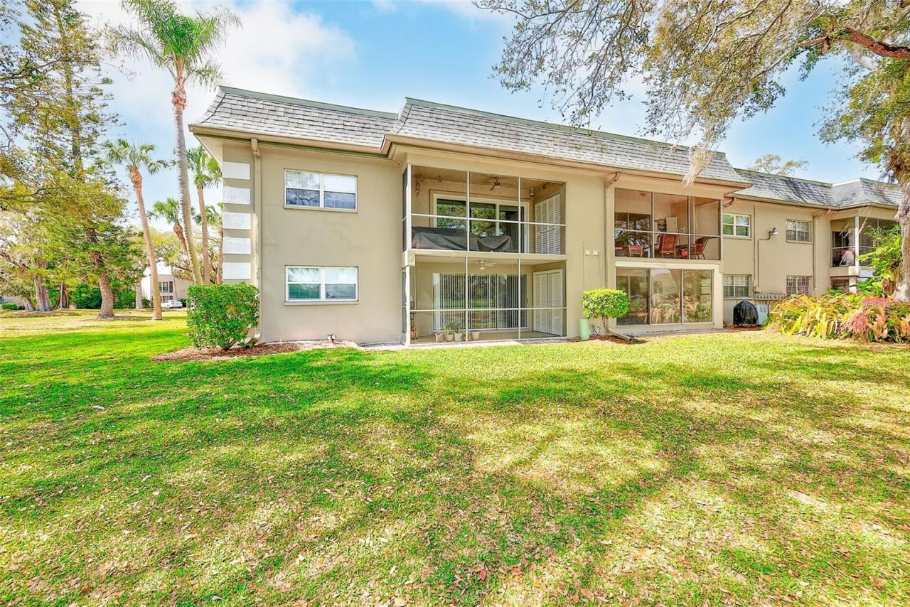38 Country Club Drive, Unit 38, Largo, FL 33771 Photo