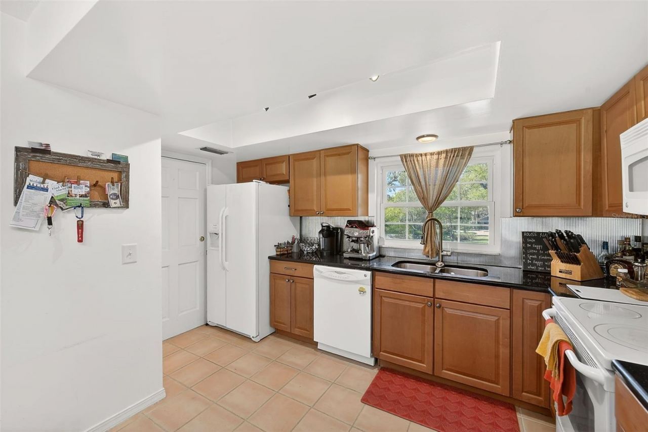 38 Country Club Drive, Unit 38, Largo, FL 33771 Photo