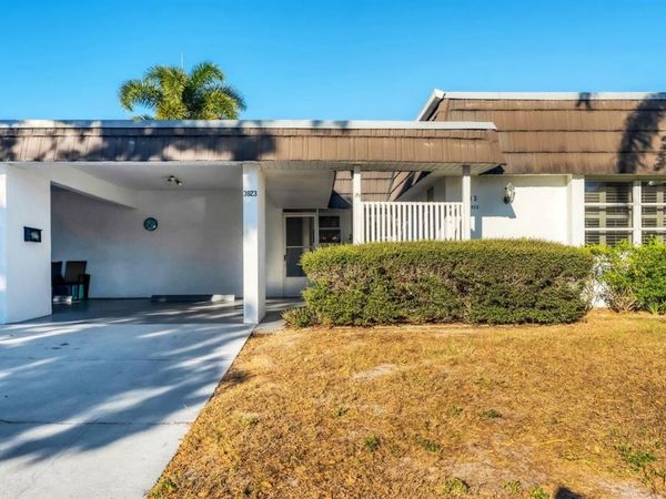 3823 GLEN OAKS DRIVE E, Unit 83, SARASOTA, FL 34232