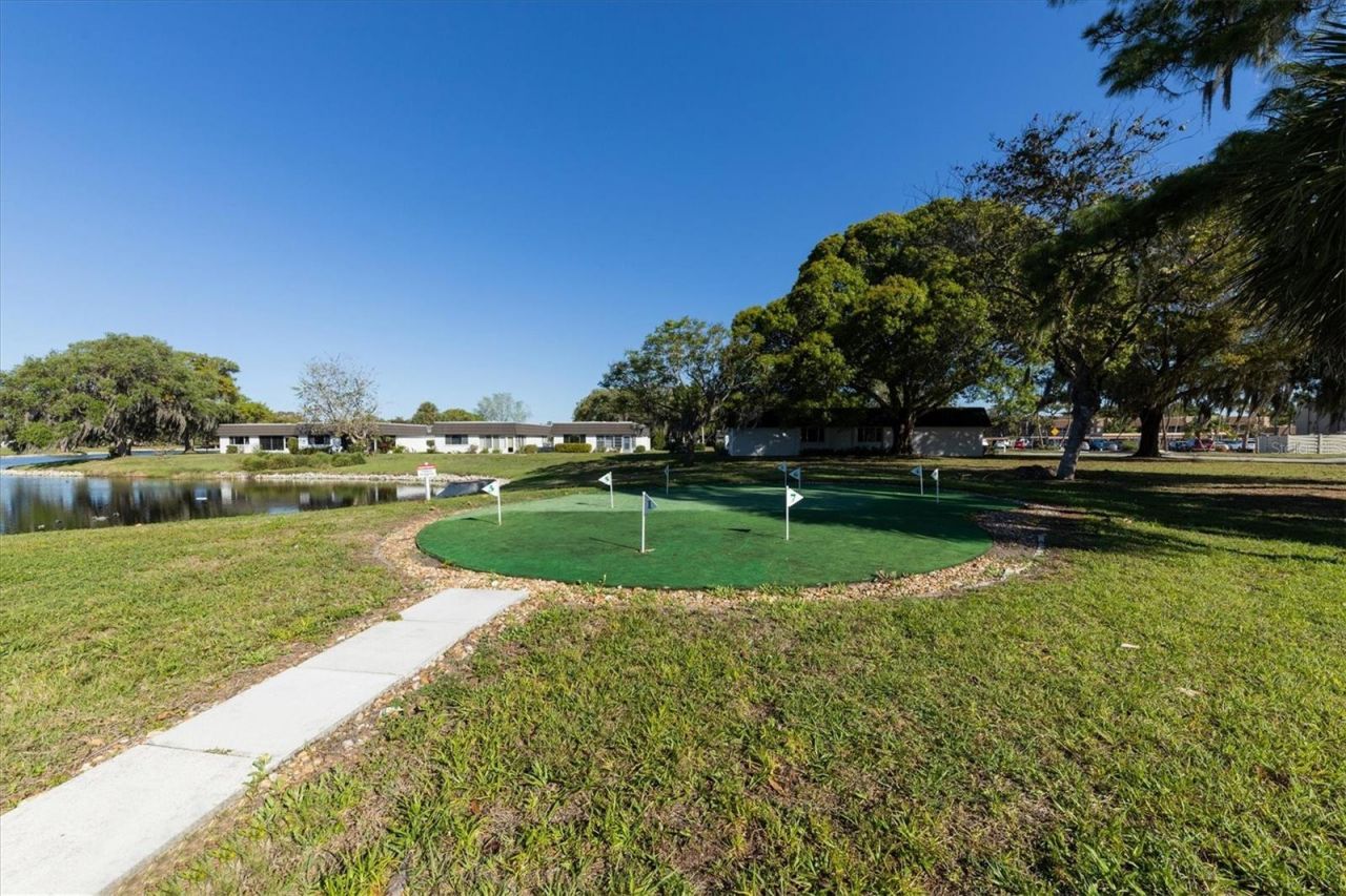 3823 Glen Oaks Drive E, Unit 83, Sarasota, FL 34232 Photo