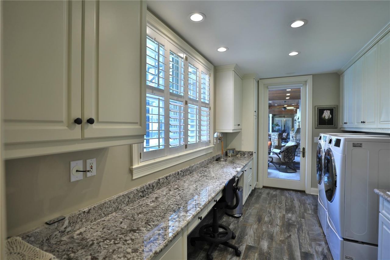 7963 SE 12th Circle, Ocala, FL 34480 Photo