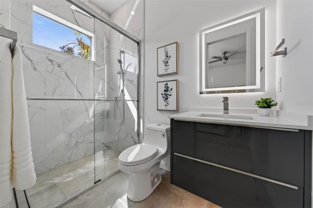 1671 Arlington Street, Sarasota, FL 34239 Photo