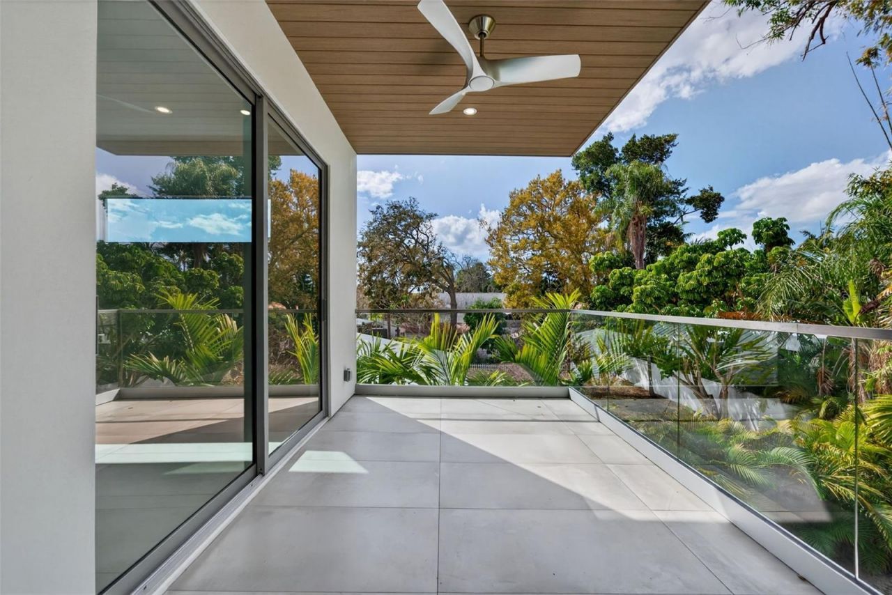 1671 Arlington Street, Sarasota, FL 34239 Photo