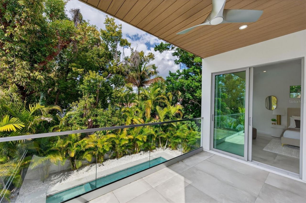 1671 Arlington Street, Sarasota, FL 34239 Photo