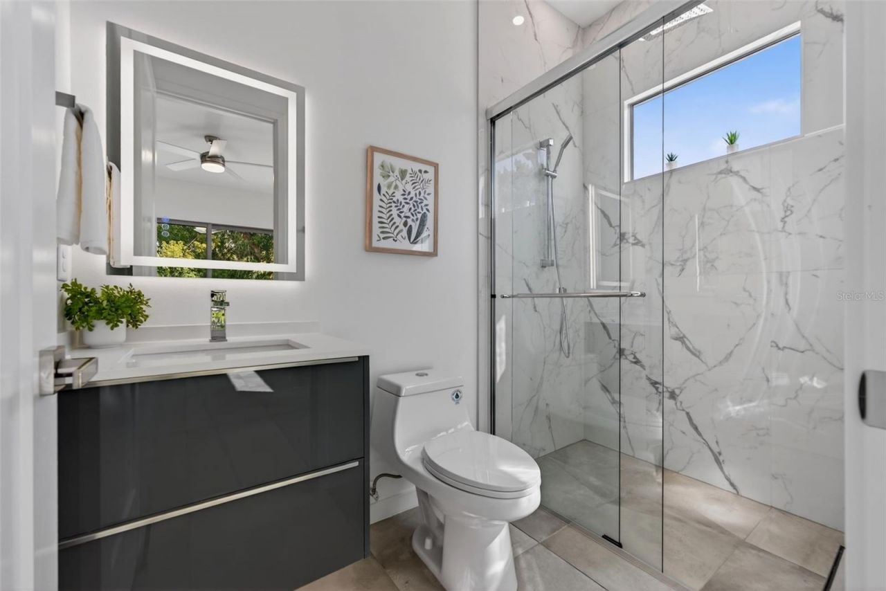 1671 Arlington Street, Sarasota, FL 34239 Photo