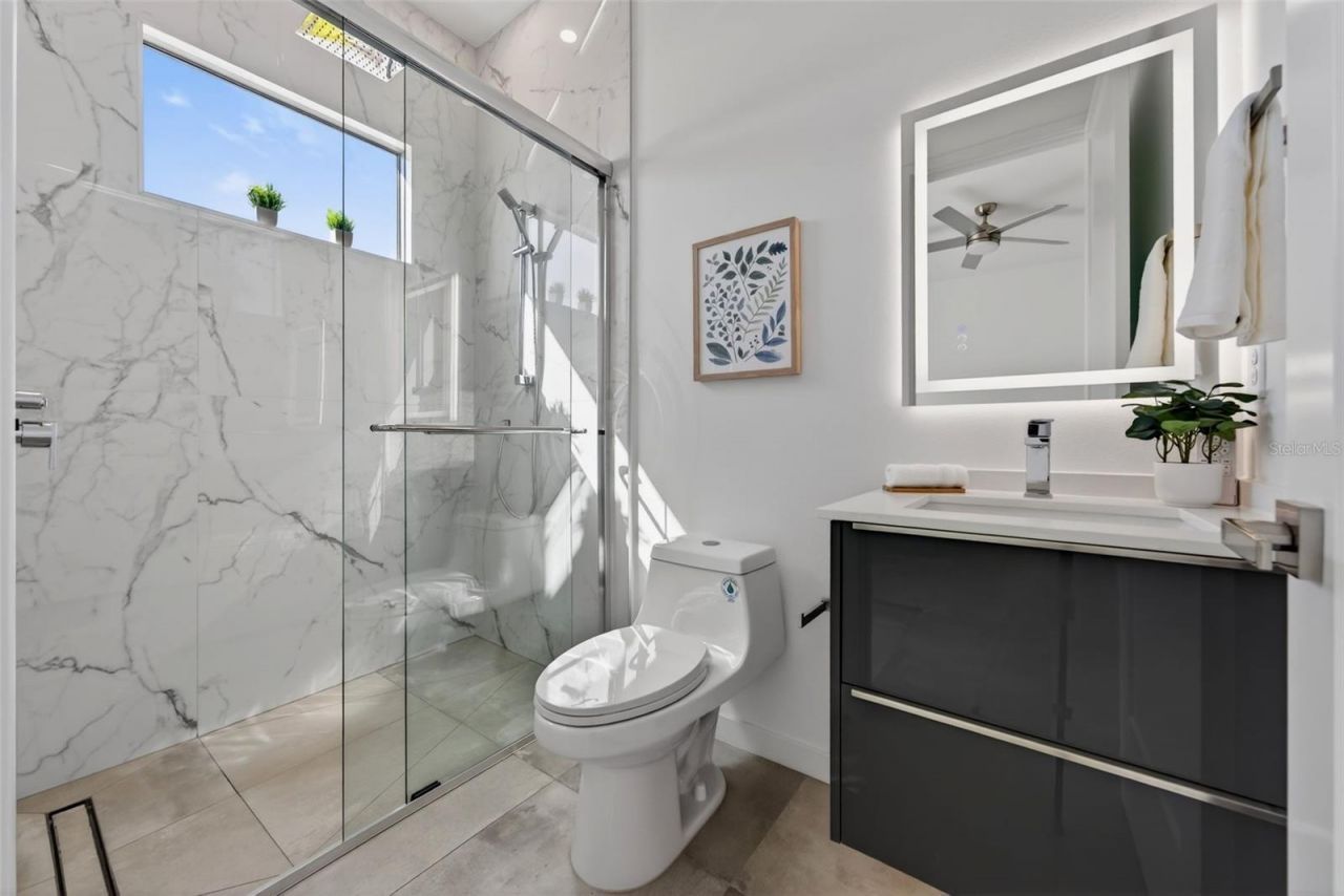 1671 Arlington Street, Sarasota, FL 34239 Photo