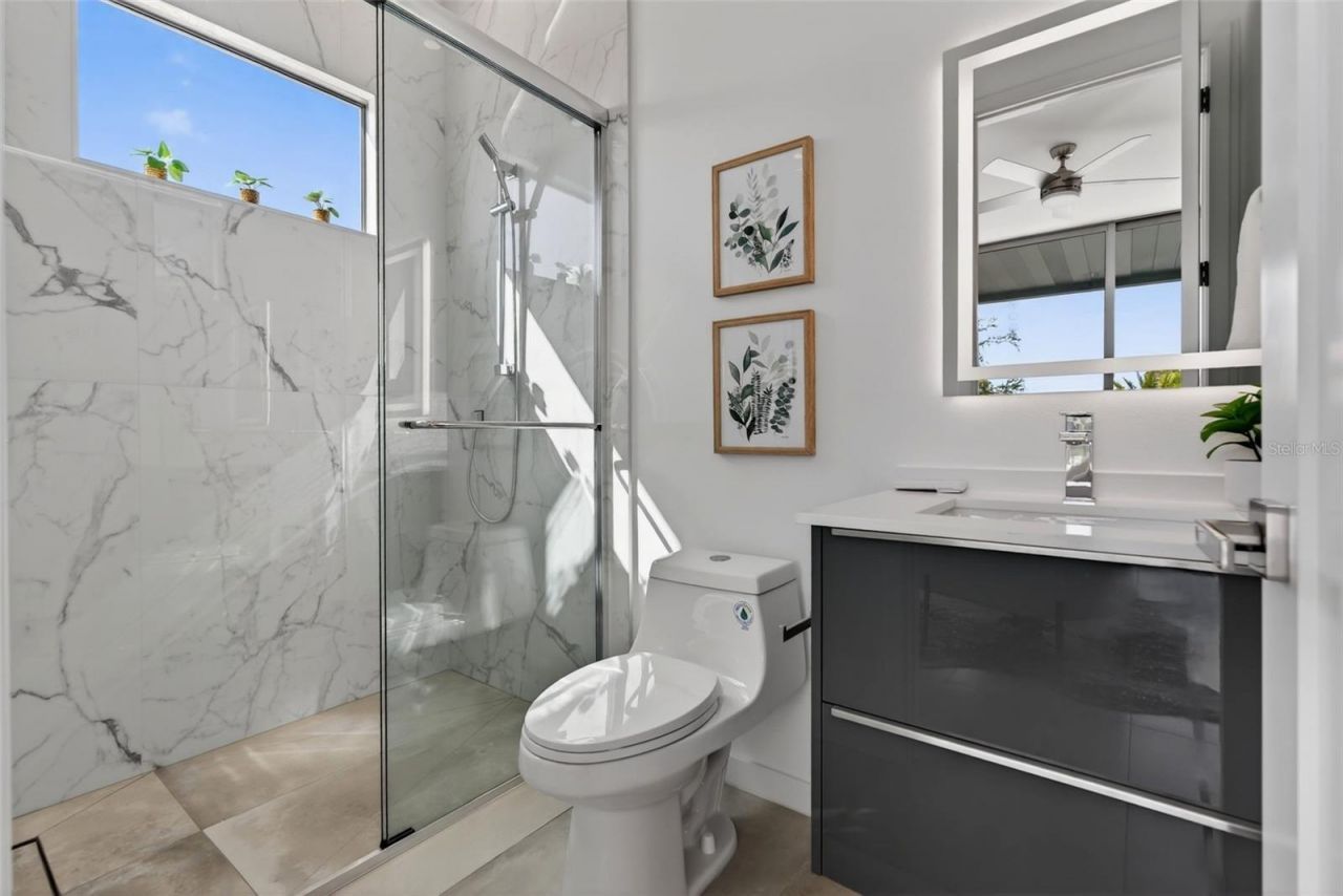 1671 Arlington Street, Sarasota, FL 34239 Photo