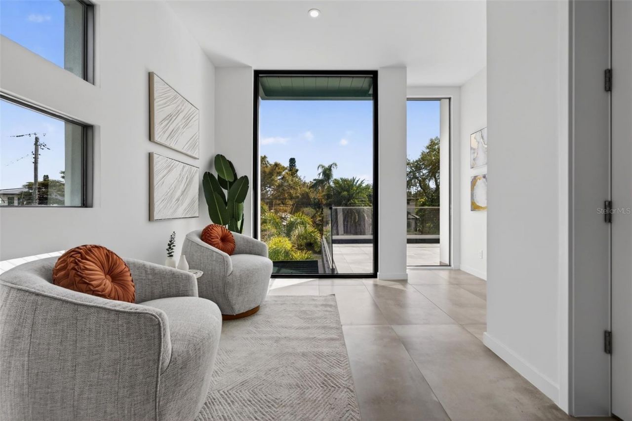 1671 Arlington Street, Sarasota, FL 34239 Photo