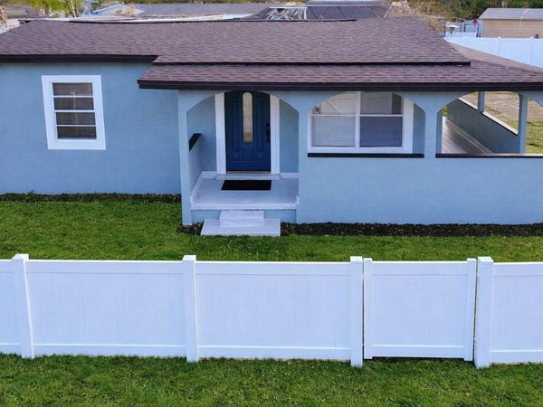 9010 W HAMILTON AVENUE, TAMPA, FL 33615