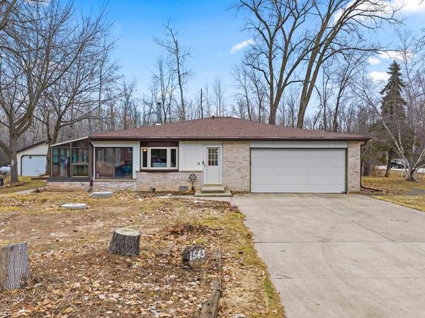 1543 LAKEVIEW DRIVE, Green Bay, WI 54313