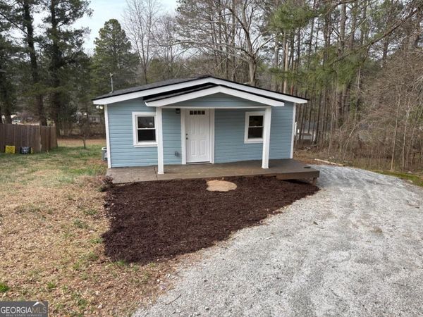 286 Pine Avenue, Commerce, GA 30529