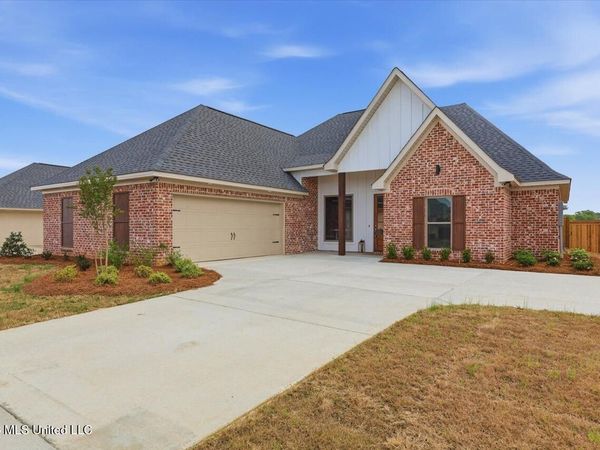 1110 Old Ct Crossing, Flowood, MS 39232