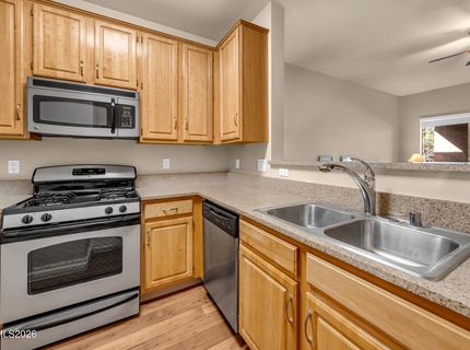 900 S Meadows Parkway, Unit 1022, Reno, NV 89521 Photo