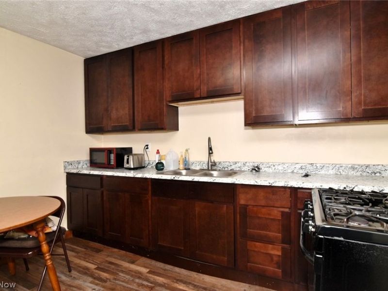 5403 Spencer Avenue , Cleveland, OH 44103 Photo 9