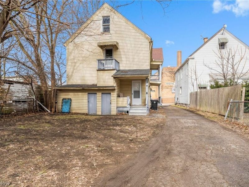 6714 Worley Avenue, Cleveland, OH 44105 Photo 24