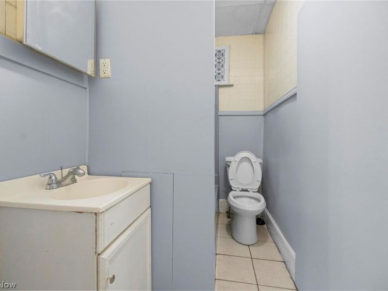 6714 Worley Avenue, Cleveland, OH 44105 Photo 9