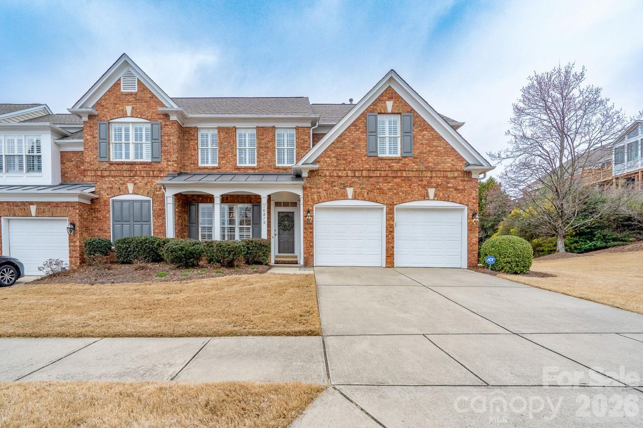 10879 Rogalla Drive, Charlotte, NC 28277 Main Photo