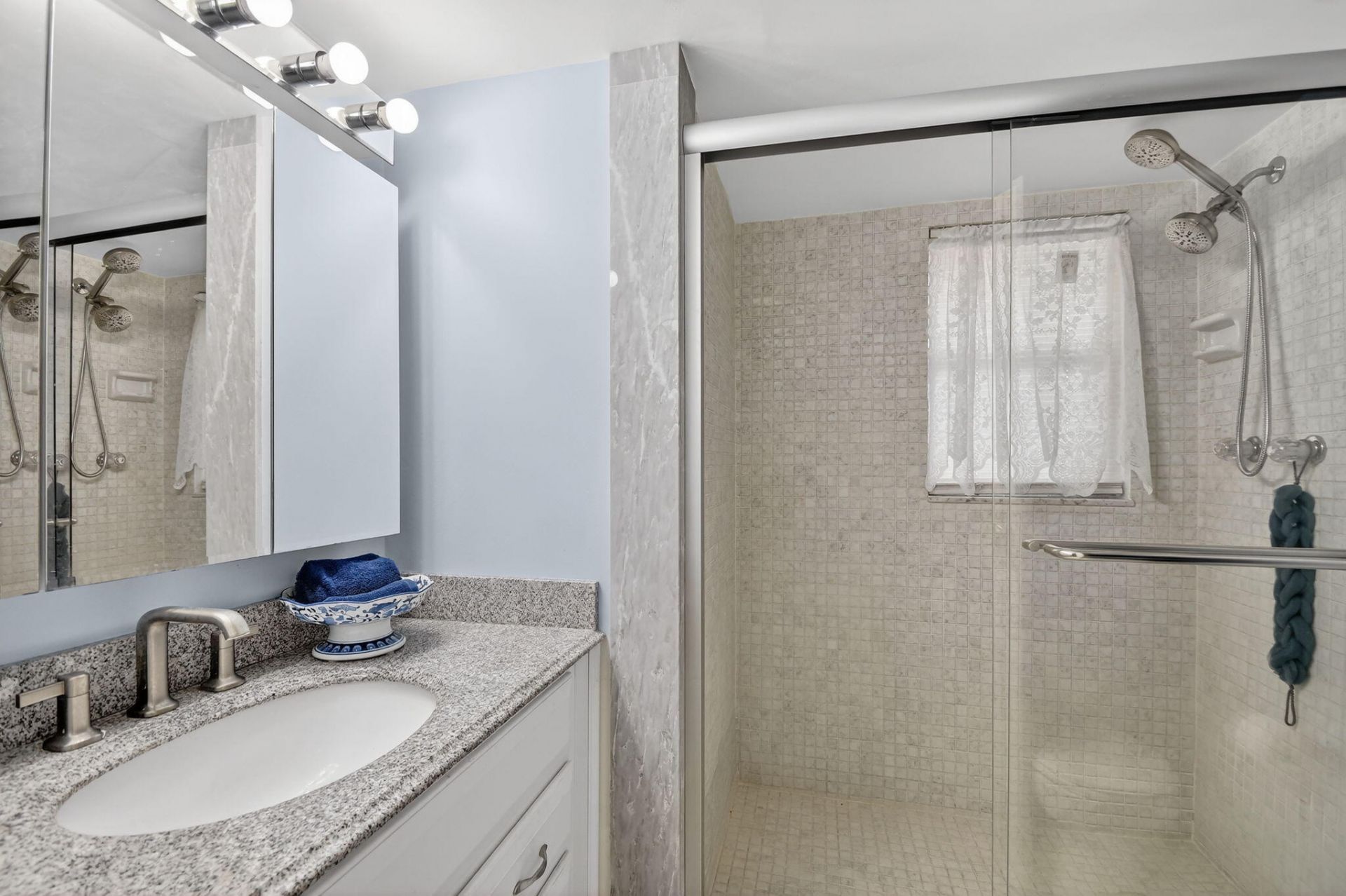 3524 Via Poinciana, Unit 303, Lake Worth, FL 33467 Photo