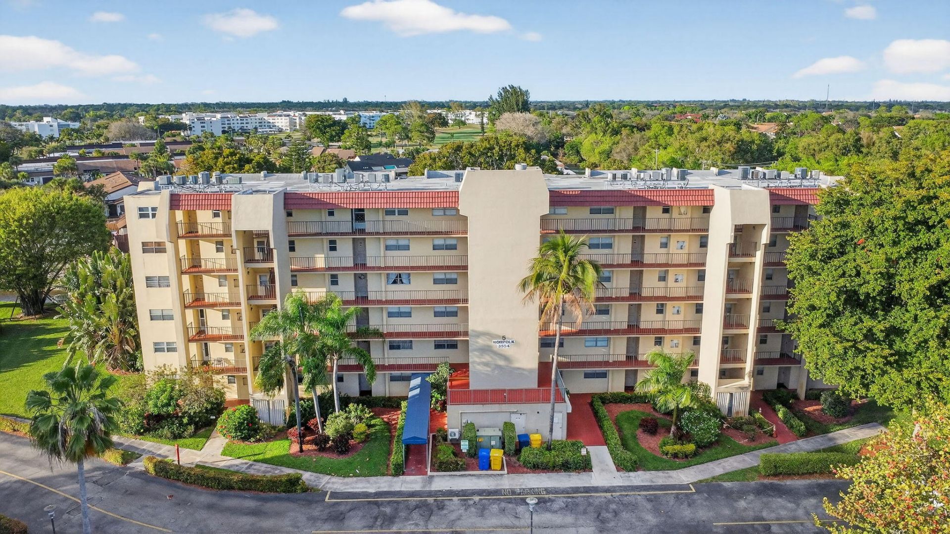 3524 Via Poinciana, Unit 303, Lake Worth, FL 33467 Photo