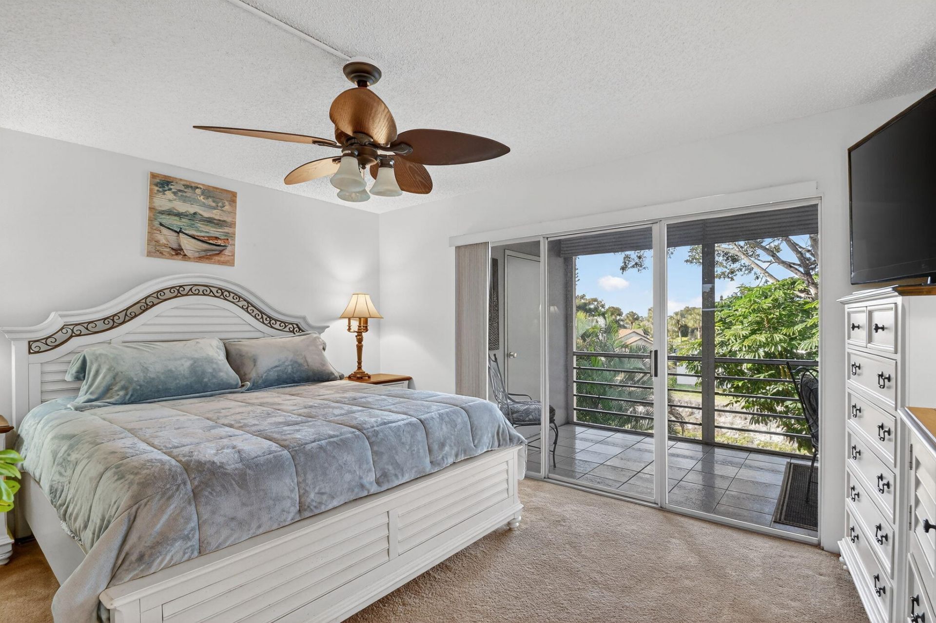 3524 Via Poinciana, Unit 303, Lake Worth, FL 33467 Photo