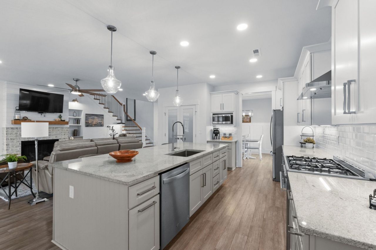 1422 Lighthouse Dr. Photo 25