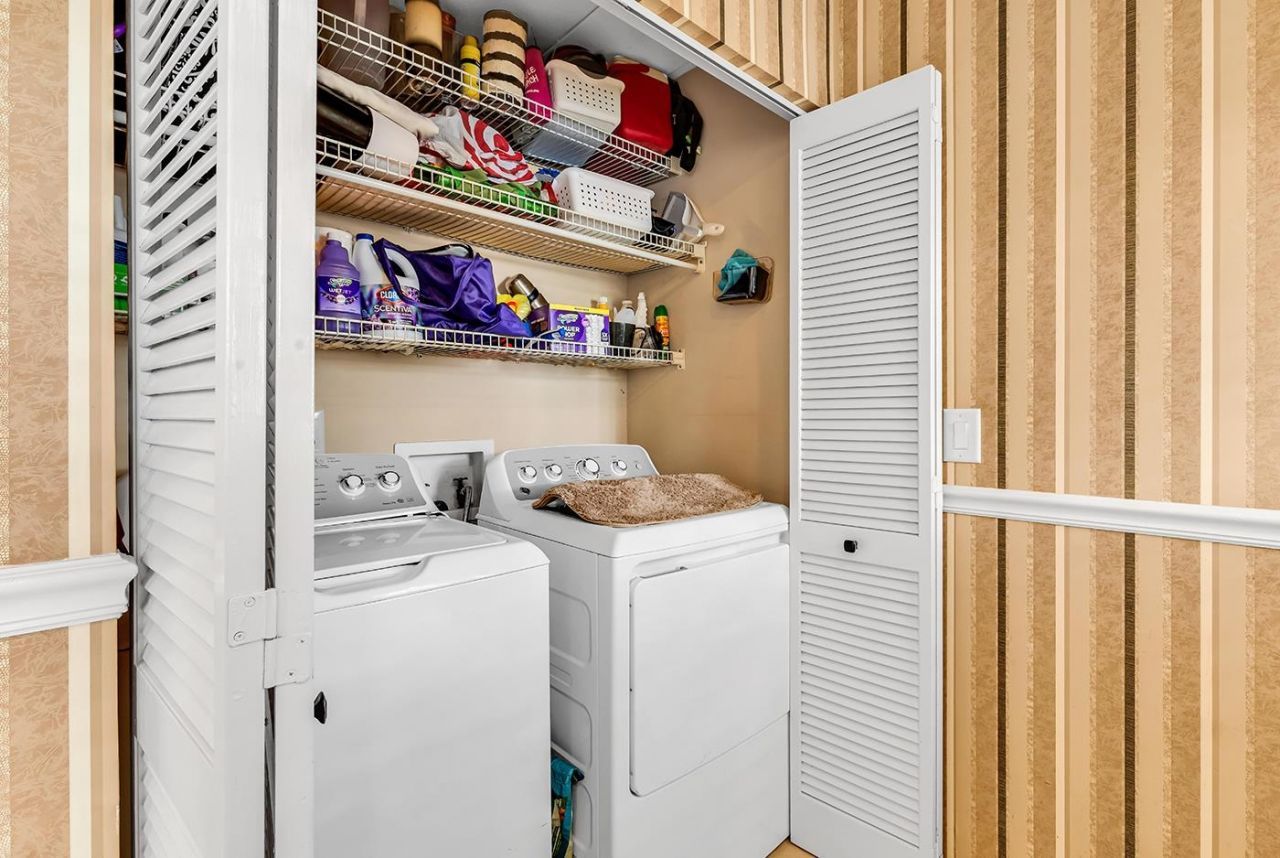 7600 Ocean Blvd. N Photo 10