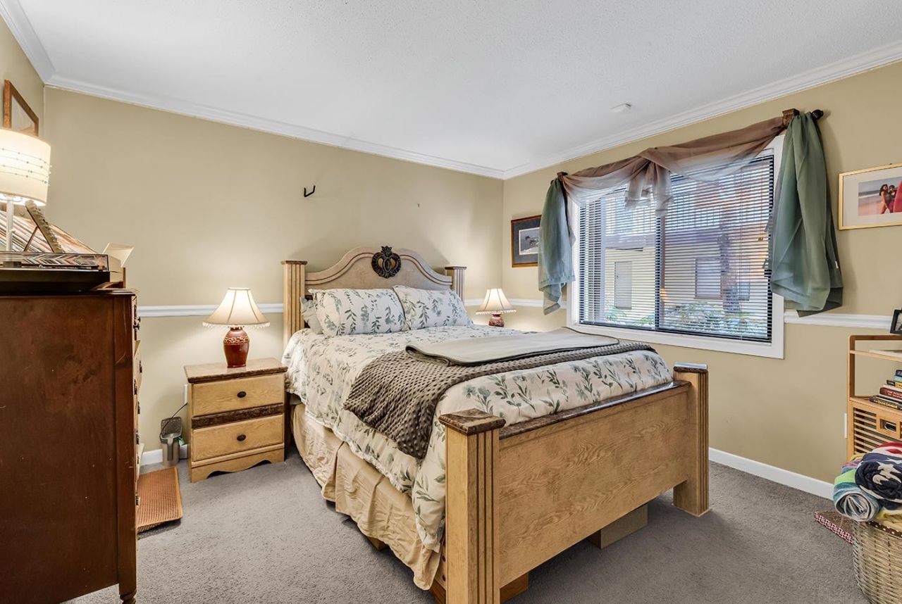 7600 Ocean Blvd. N Photo 14