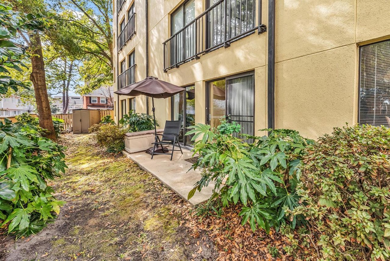 7600 Ocean Blvd. N Photo 17