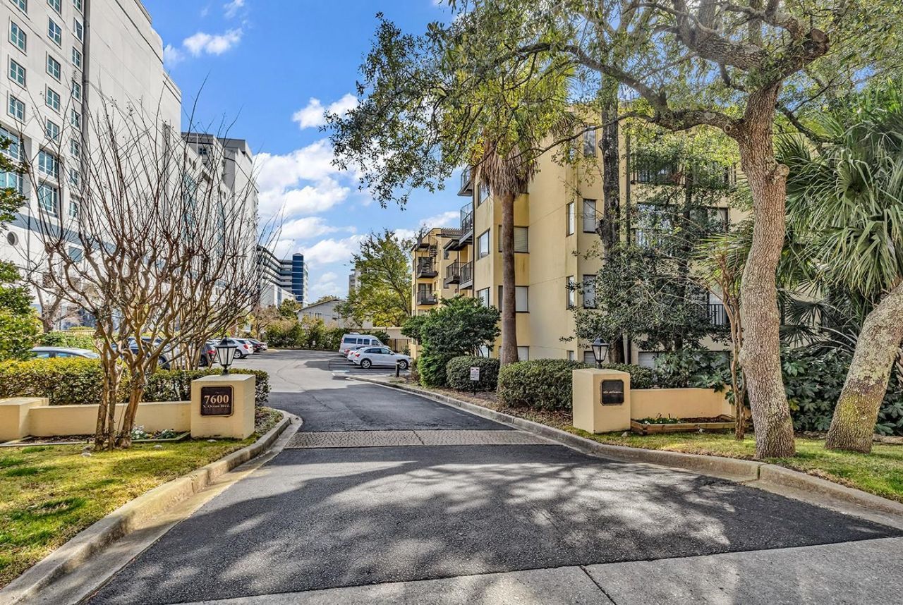 7600 Ocean Blvd. N Photo 18