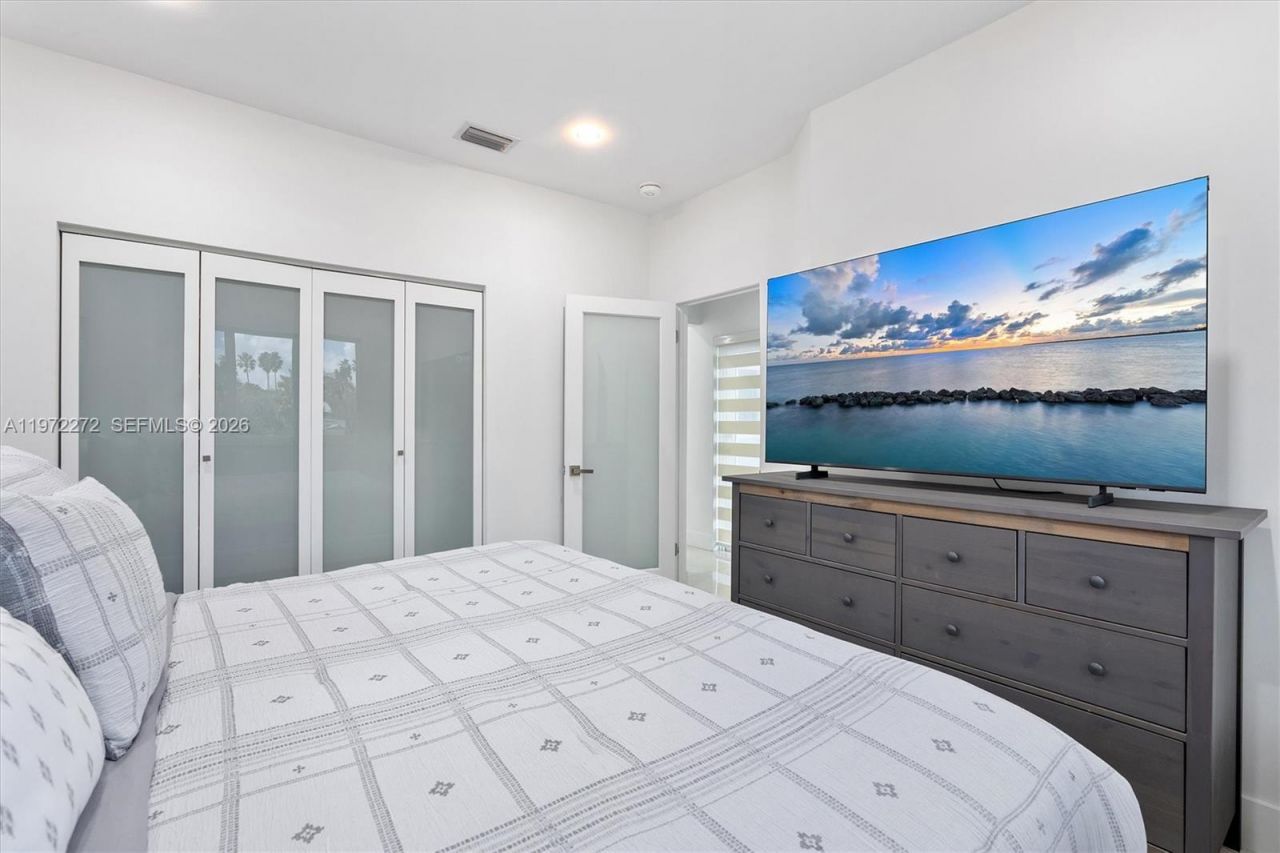 135 SW 125th Ave , Miami, FL 33184 Photo