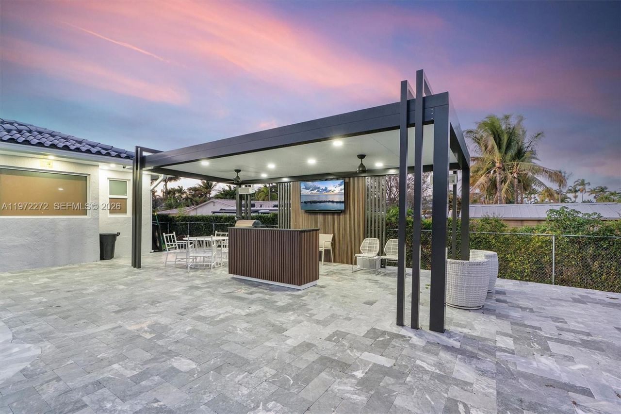 135 SW 125th Ave , Miami, FL 33184 Photo