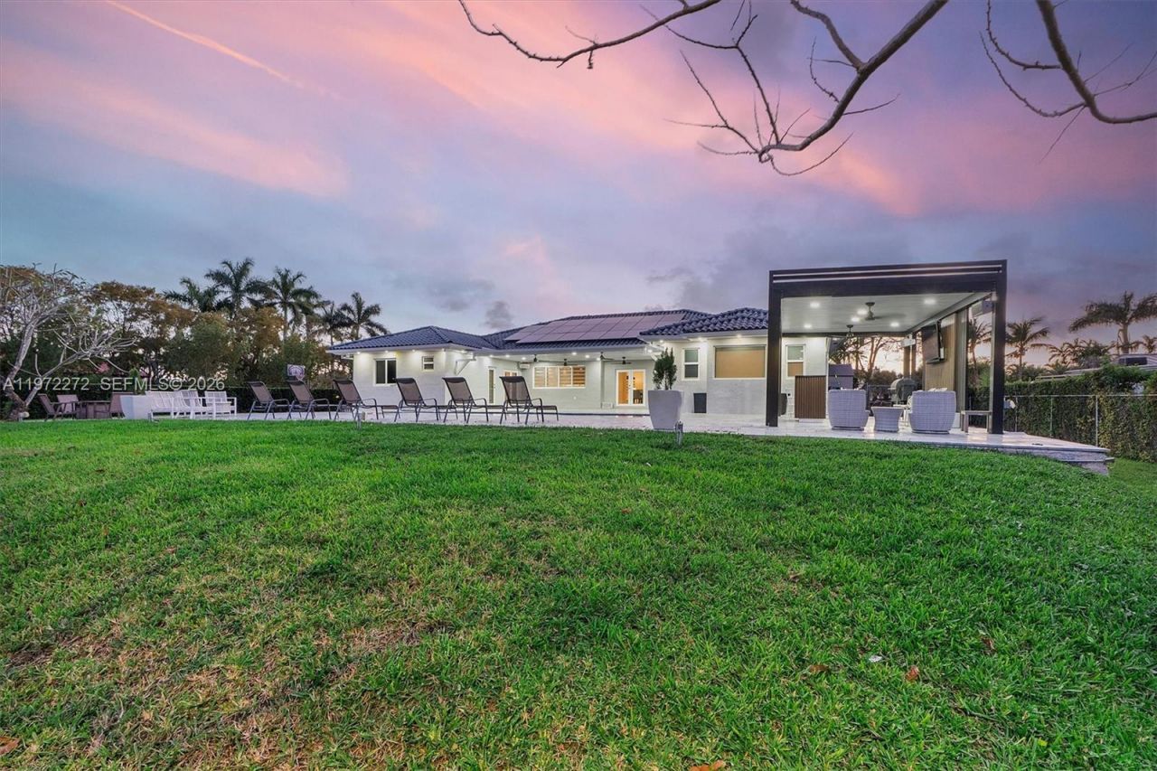 135 SW 125th Ave , Miami, FL 33184 Photo