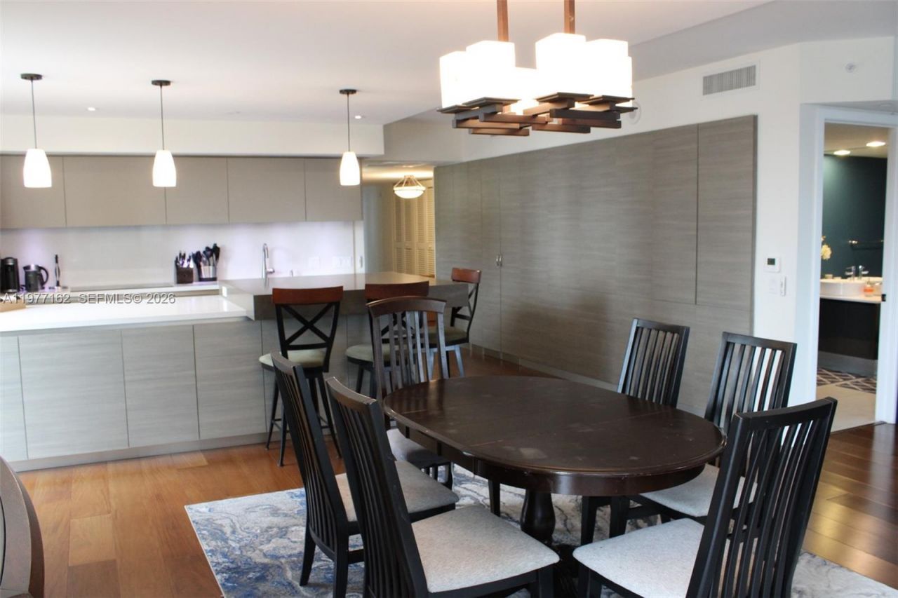 31 SE 6th St , Unit 1801, Miami, FL 33131 Photo